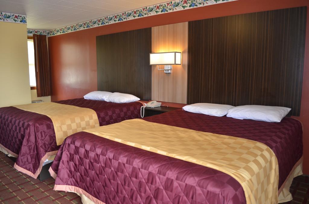 Budget Inn Tonawanda Room photo